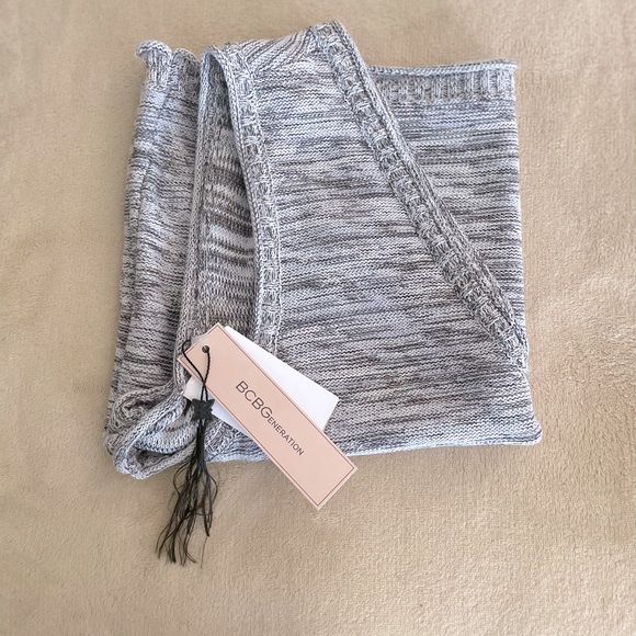 BCBGeneration Crop Sleeveless Knit Top - Size L - Picture 8 of 9